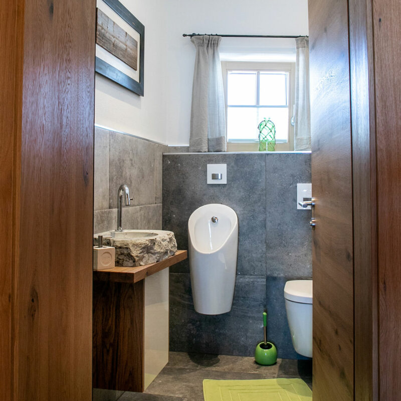 Bad E9a8132 800x800.jpg