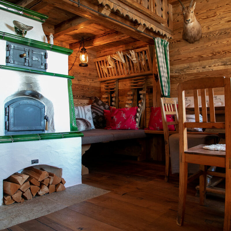 Stube E9a8422 800x800.jpg